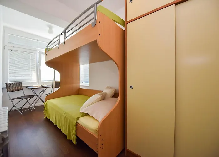 Apartman Near Sea