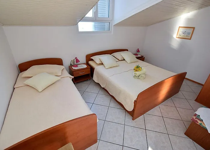 Near Sea Apartment Mandre
