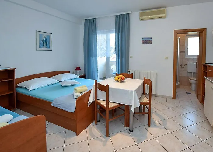 Apartman Near Sea