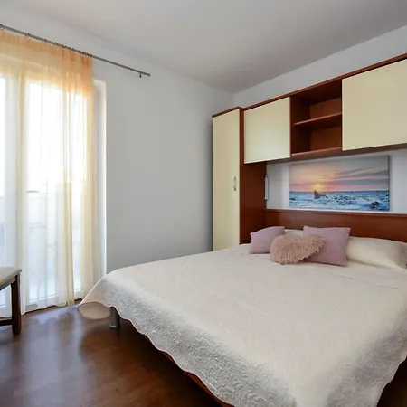 Near Sea Apartman Mandre