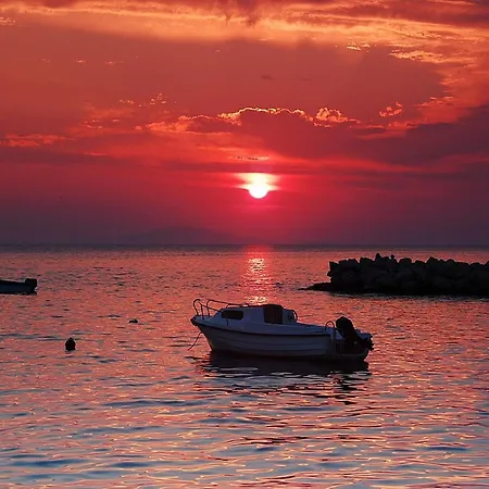 Apartman Near Sea