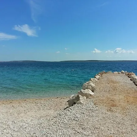 Near Sea Apartman
